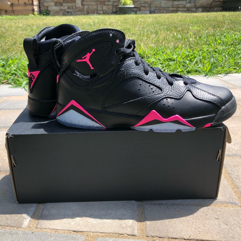 Air Jordan 7 Retro/ HyperPink